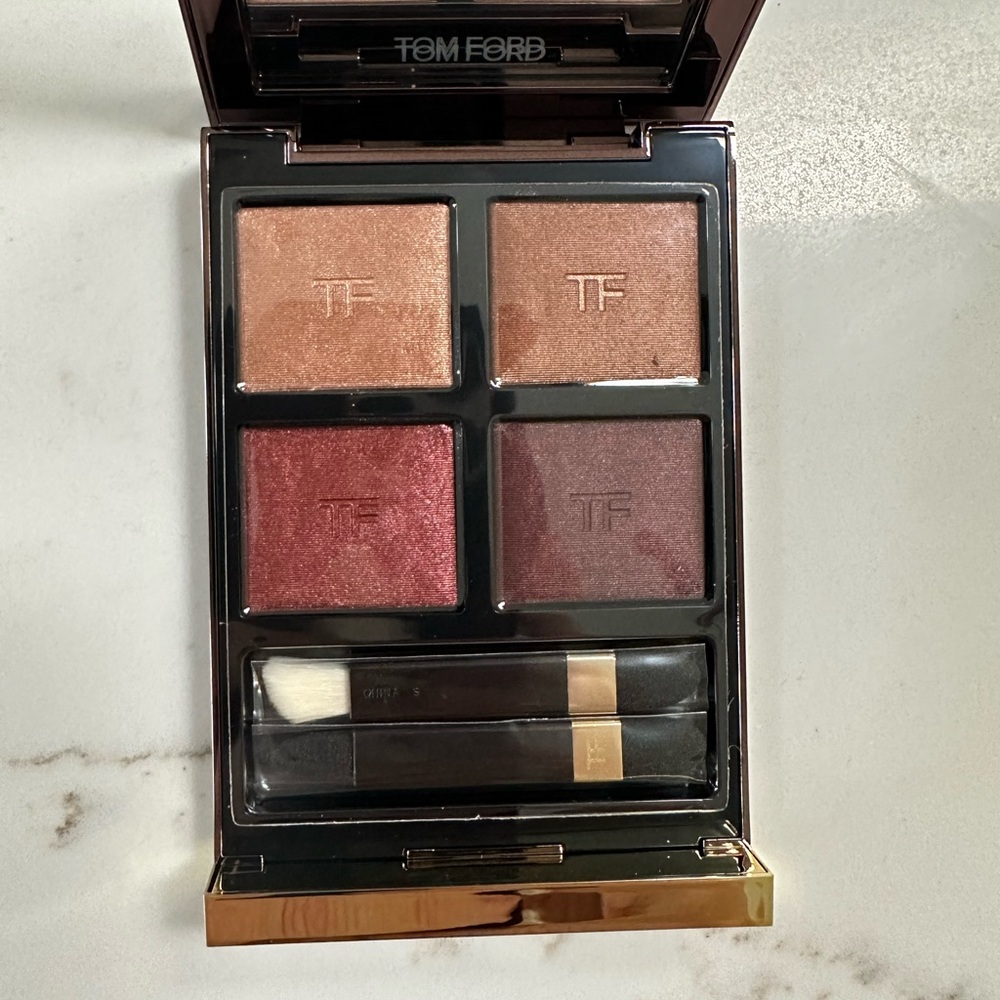 Tom Ford 04 Honeymoon eye color quad eyeshadow palette
